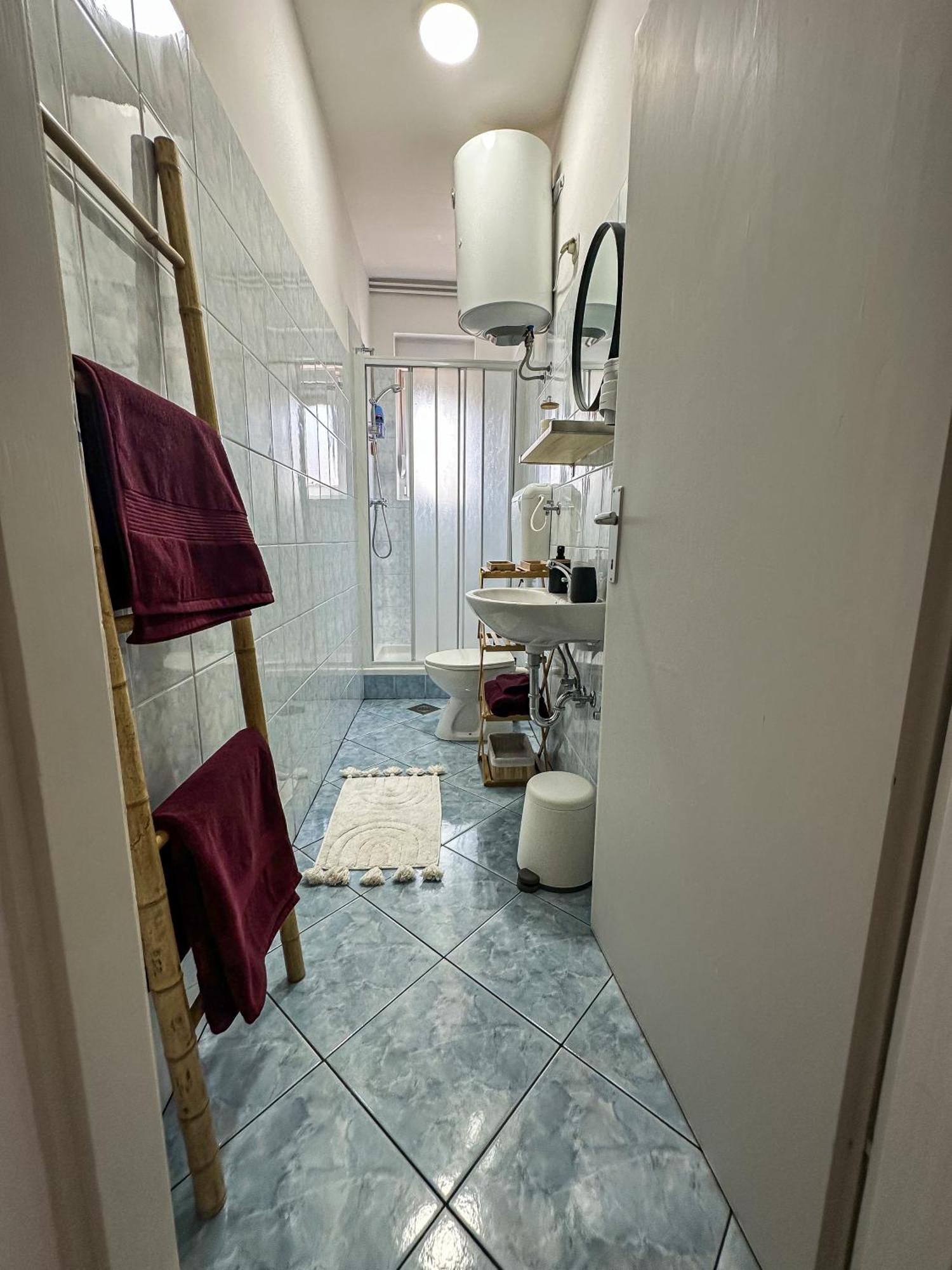 אומאג Apartments Dent מראה חיצוני תמונה